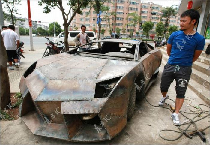 Self-made Lamborghini Reventon from China (8 pics)