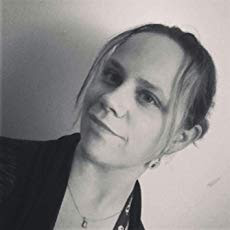 Headshot for author M.J. Vieira.