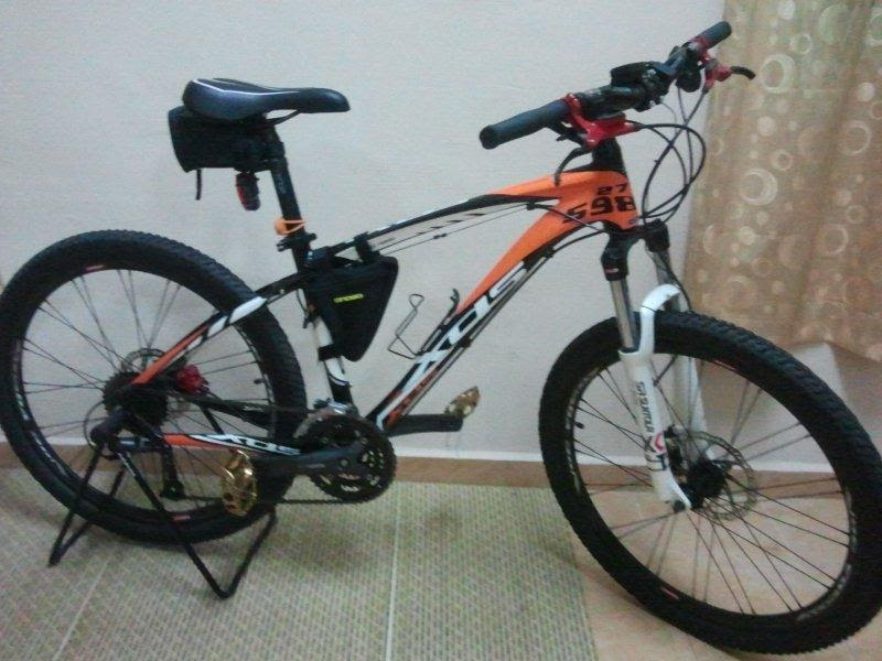 XDS 598 Light Frame 27 speed mountain bike