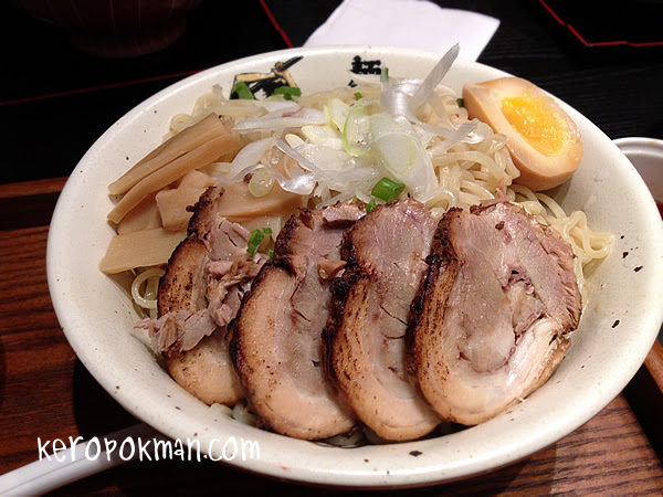 Menya Musashi @ Raffles City