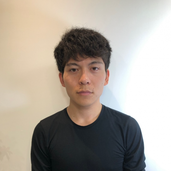 顔が大きいメンズでも小顔効果抜群 骨格に合わせて髪型をチョイス Me Ns エムイー エヌエス