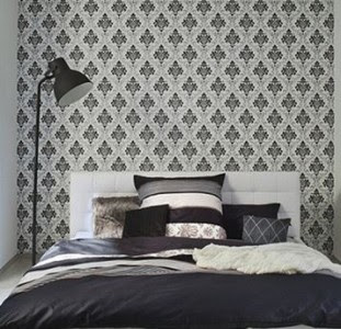 ゴシックルーム作りを考える 賃貸でも壁紙を変えたい願望 Gothic Base