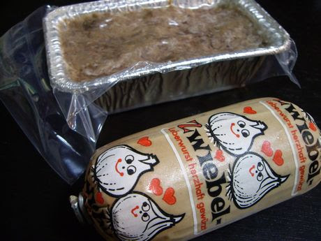 ぐるめくにひろ コーンドゥビーフとレバーソーセージ 東京のむのむ