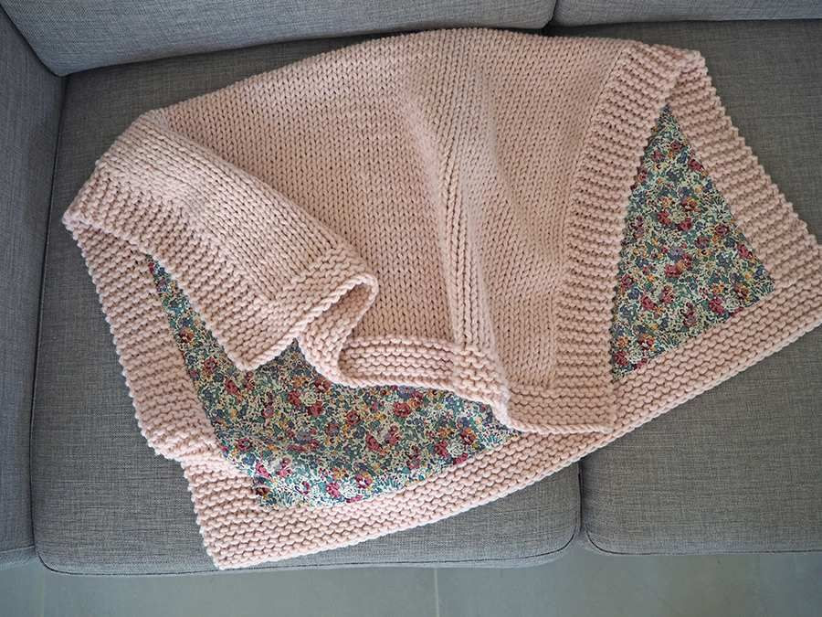 Couverture Bebe Tricot Doublee De Tissu Laine Et Chiffons