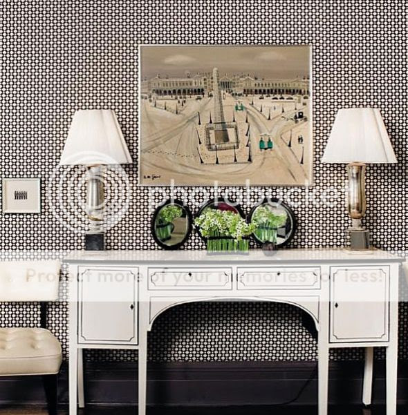  photo black-adn-white-busy-wallpaper-foyer.jpg