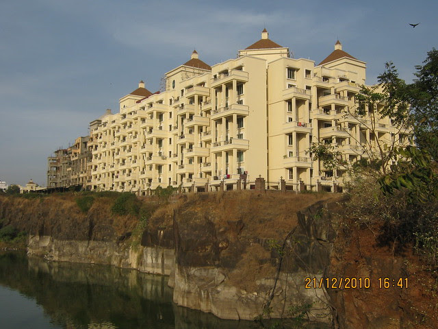 Kukreja Heritage - Nandan Euphora  2 BHK & 3 BHK Flats at Dasharath Nagar, Airport Road, Vishrantwadi, Pune 411 015