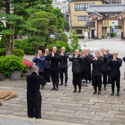 托鉢 たくはつ 大本山永平寺別院 長谷寺
