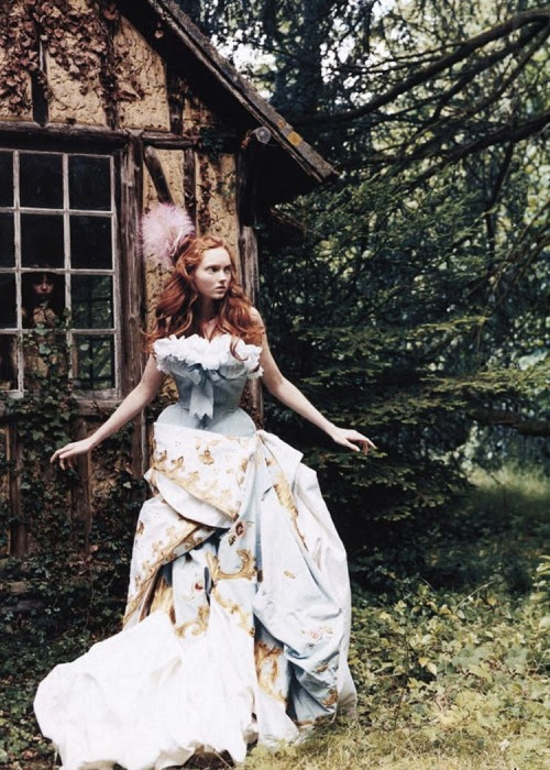 miss-mandy-m: Lily Cole in Christian Dior Haute Couture...