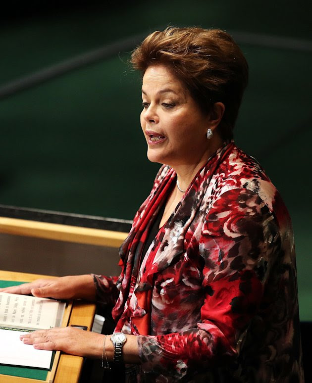 UN General Assembly Convenes �