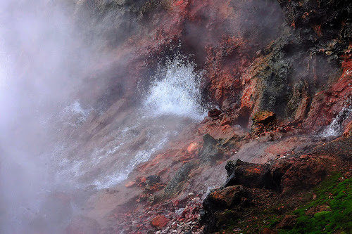 amazing hot spring in the world