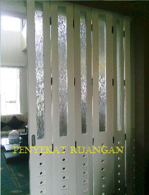 JENIS PARTISI GESER PENYEKAT RUANGAN GERAK PUSAT PINTU JENIS PARTISI GESER PENYEKAT RUANGAN GERAK PUSAT PINTU