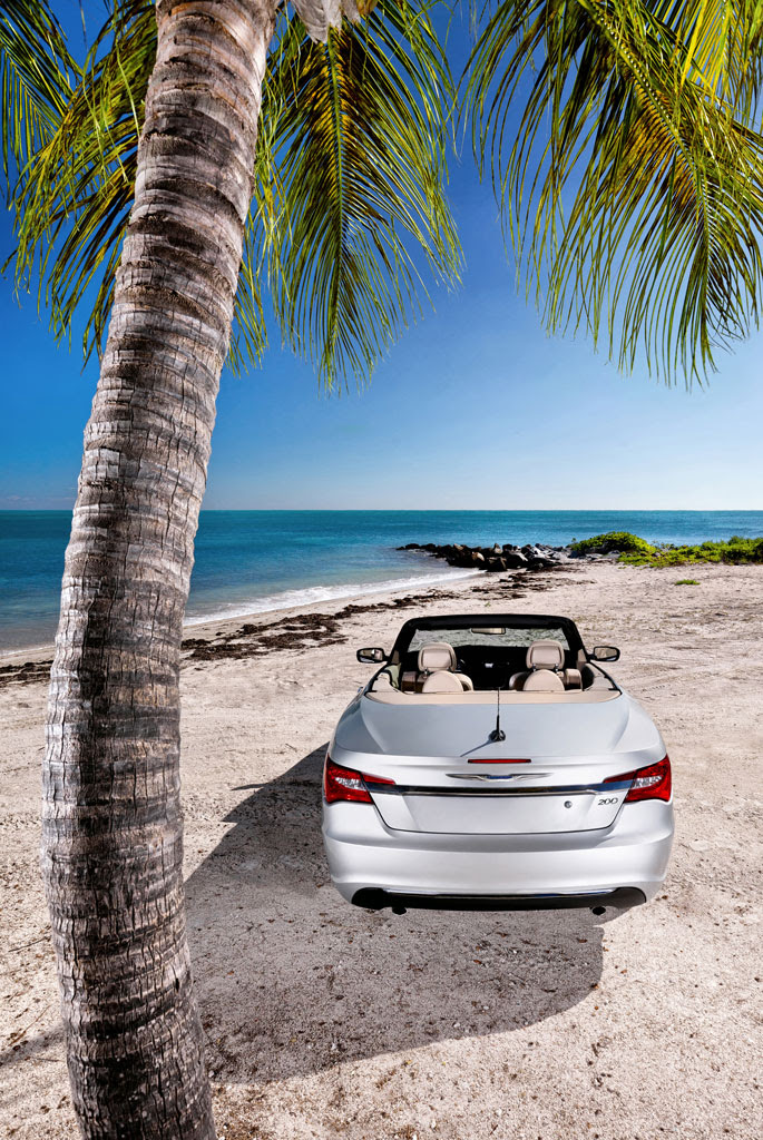 Back to 2011 Chrysler 200 Convertible Price Gallery
