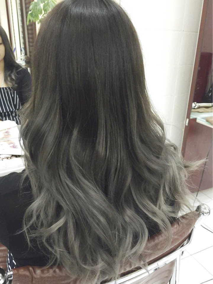 透明感とデザイン性の高いヘアカラーが人気の原宿 美容室 Sherry