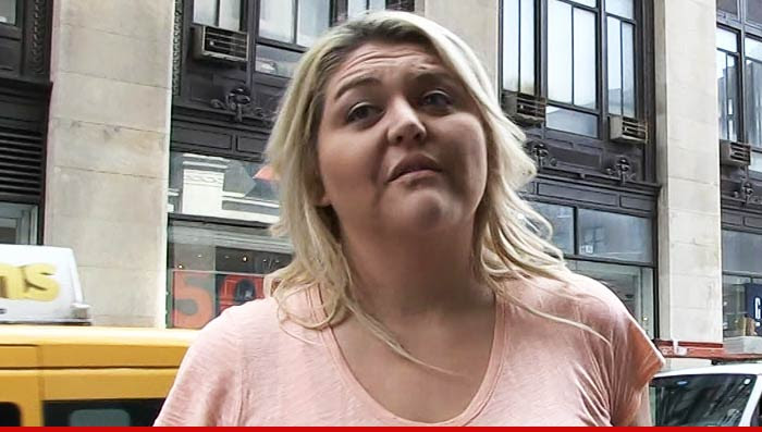 0925-lindsay-kay-hayward-tmz-01