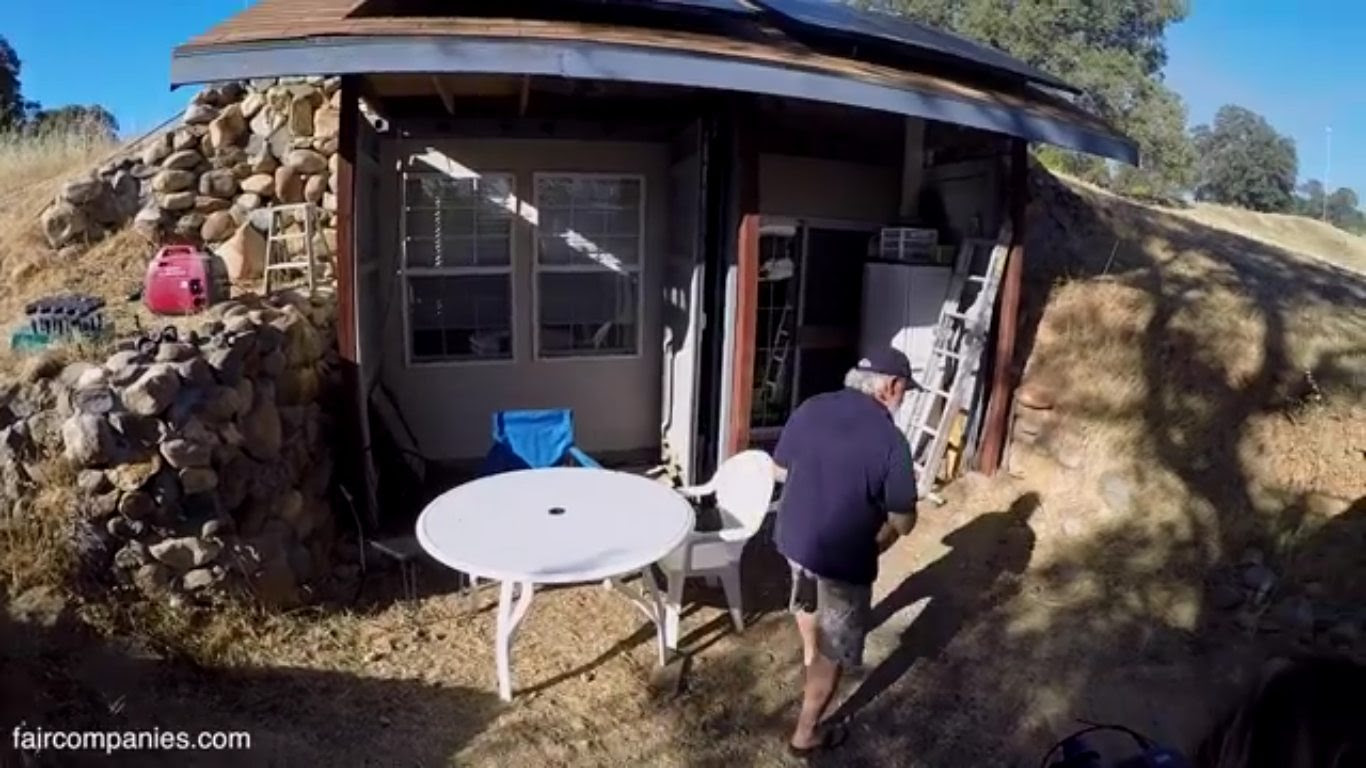 Underground Shipping Container Home - Earth Cooled ...