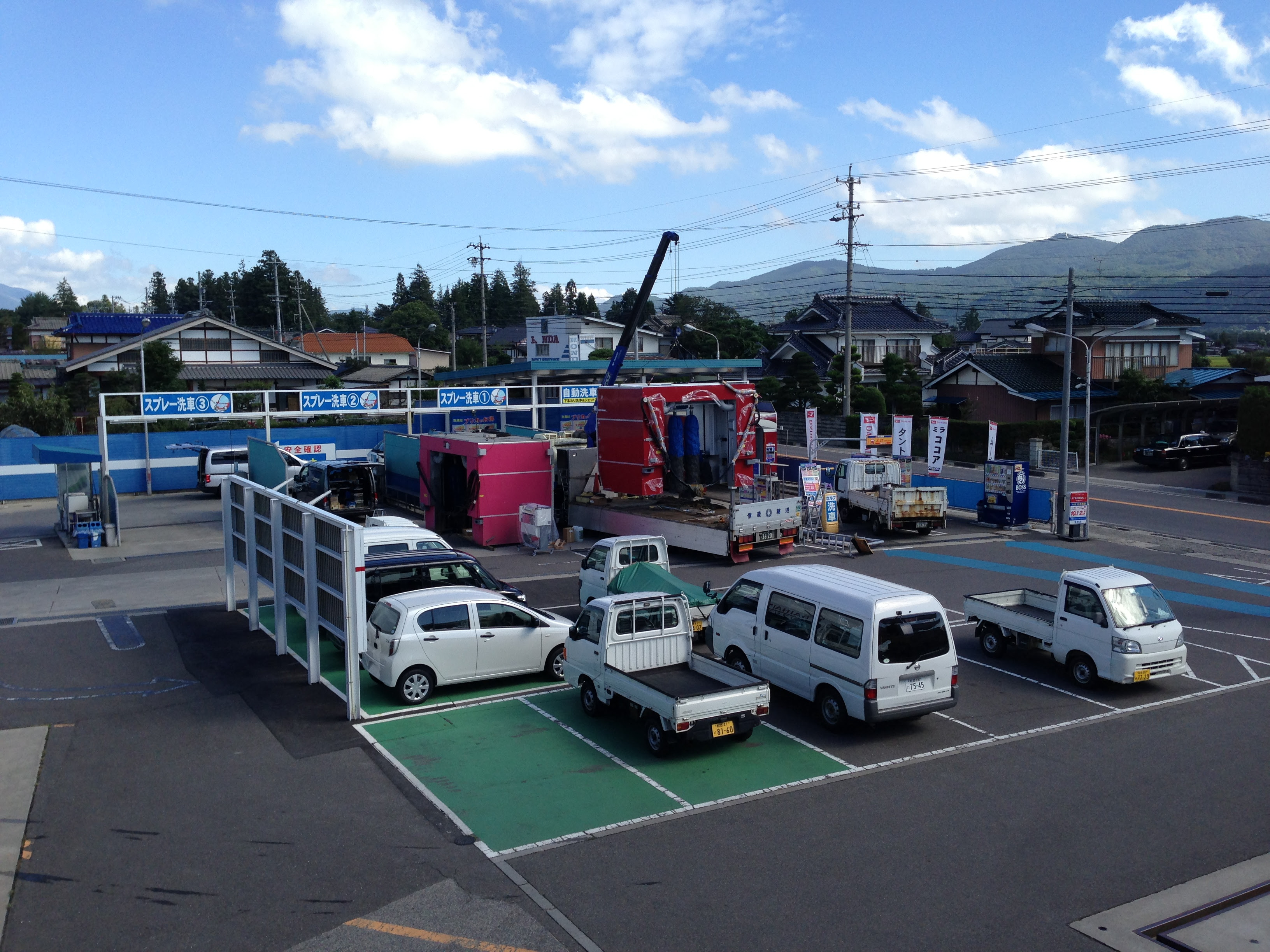 ２号機ドライブスルーを新型洗車機に入替ました 有限会社フジマキ 長野県大町市