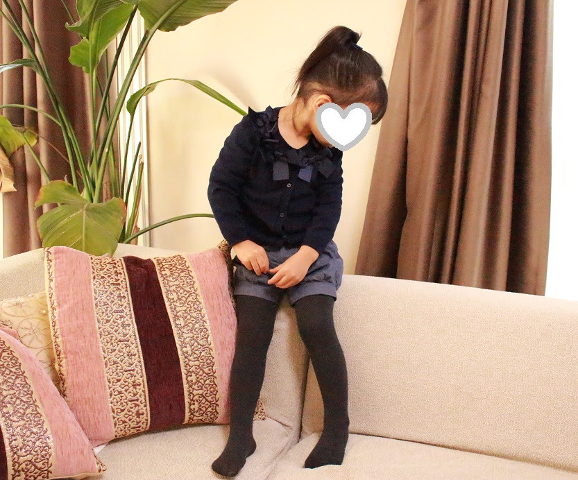 ２歳の女の子 冬から春に大活躍 季節を繋ぐカーディガンコーデ ママベビねっと
