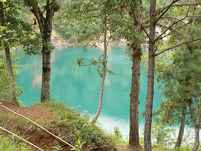 lagunas de Montebello.jpg