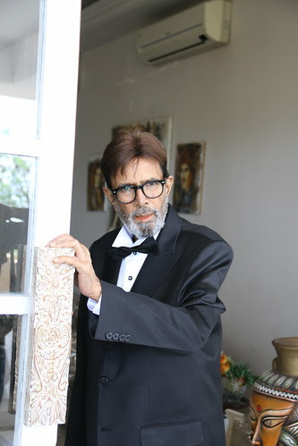 Izzatain shohratain chahatain ulfatain koi bhi cheez duniya main rahti nahi aaj main hoon jahan kal koi aur tha .. aaj main hoon jahan kal koi aur tha Ye bhi ek daur hai woh bhi ek daur tha by firoze shakir photographerno1