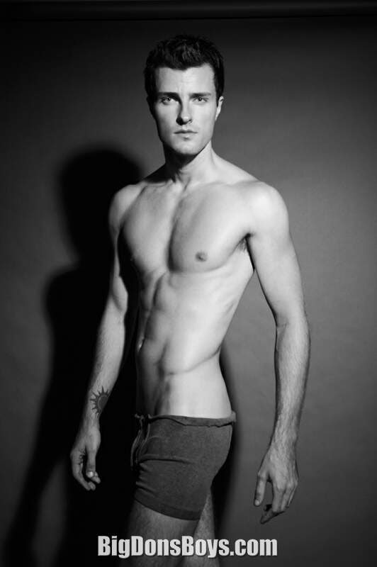 Handsome Tall Men Page 39