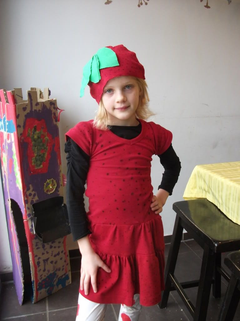 The Strawberry dress