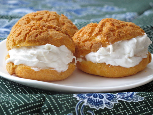 Choux with durian cream