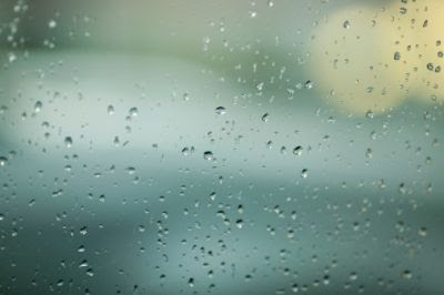 車の窓の曇りを素早く取る方法 快適ドライブ情報局