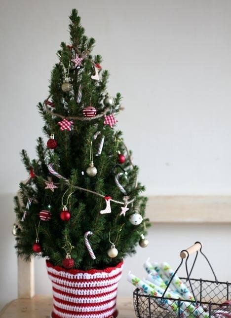 Space Saving Christmas Trees For Small Spaces Space Saving Christmas Trees For Small Spaces