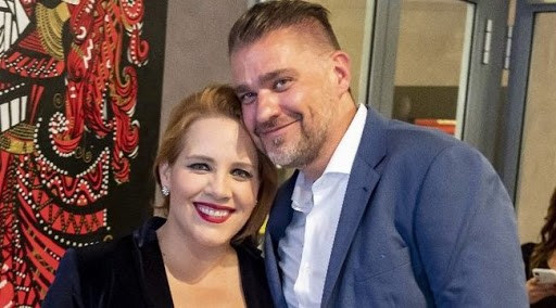 Tóth Vera a szerelmével mosolyogva jelentette be a csodás ...