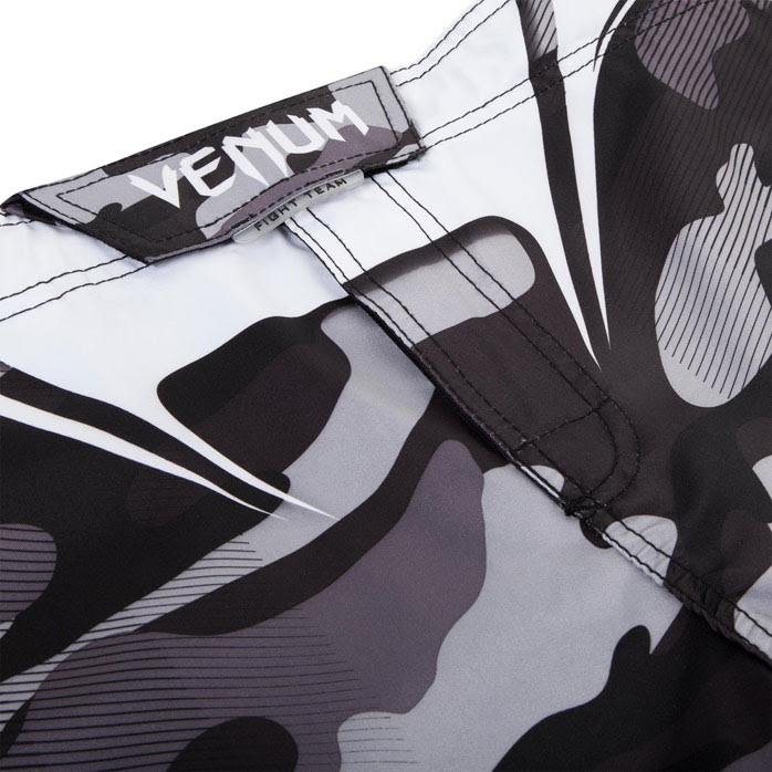 venum-camo-hero-shorts-4