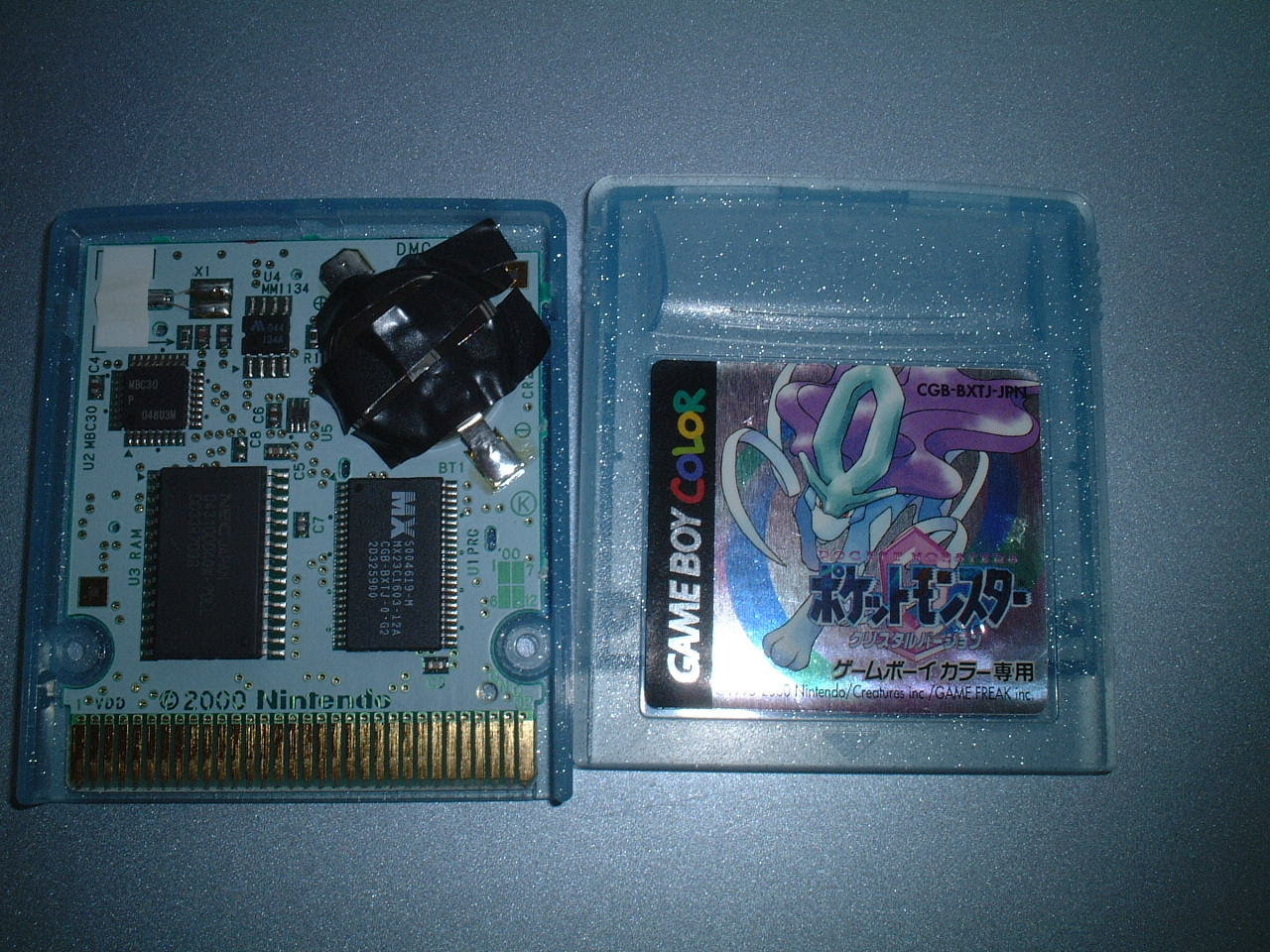 ゲームボーイについて Gb電池交換のやり方 ポケモンの電池交換をする方法 ポケットモンスター電池交換 Gb Gbc