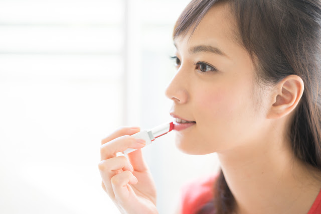 通信制高校は化粧していいの 登校日や面接について 通信制高校プラザ 全国の通信制高校口コミ 学費評判サイト