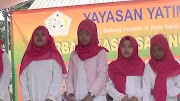 14+ Yayasan Yatim Piatu, Kata Spesial!