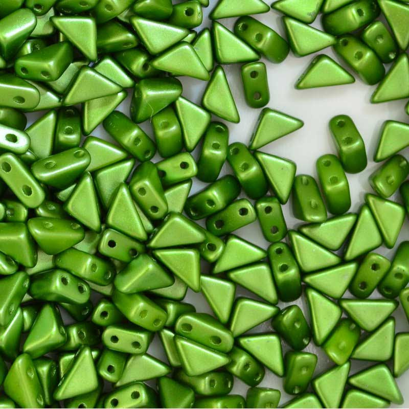 27888100-18 Shaped Beads - 2 hole Tango - Pastel Olivine