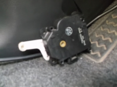 エアコン作動時 室内から異音がする ｄｉｙ 事故車 修復歴車ガイド