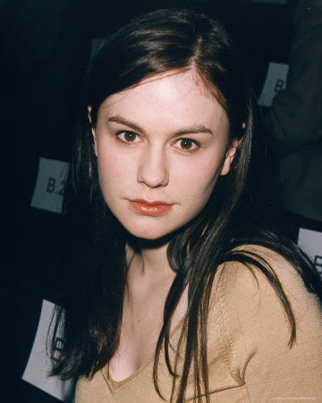 Anna Paquin 2