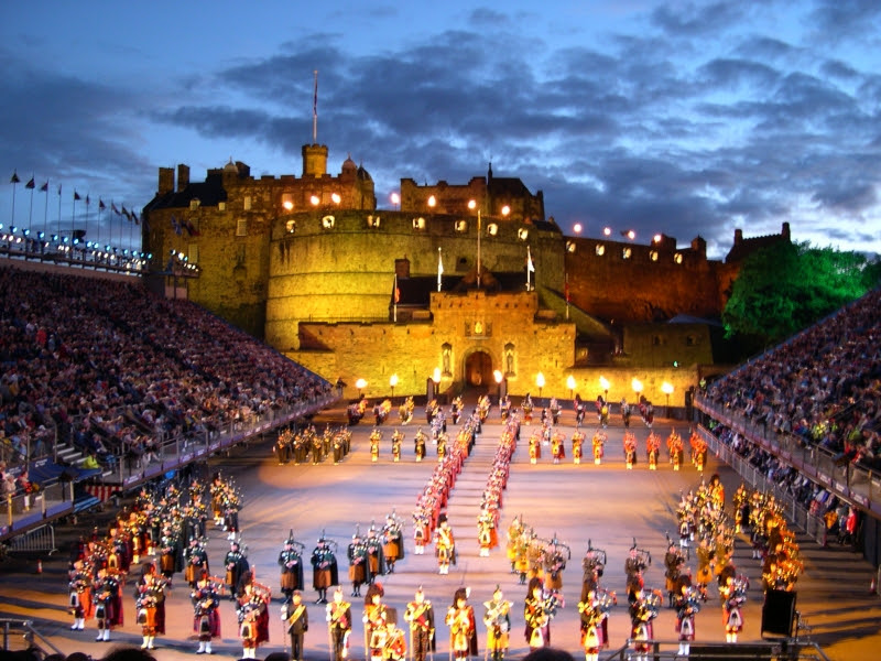 Attraction Breaks | Edinburgh Military Tattoo
