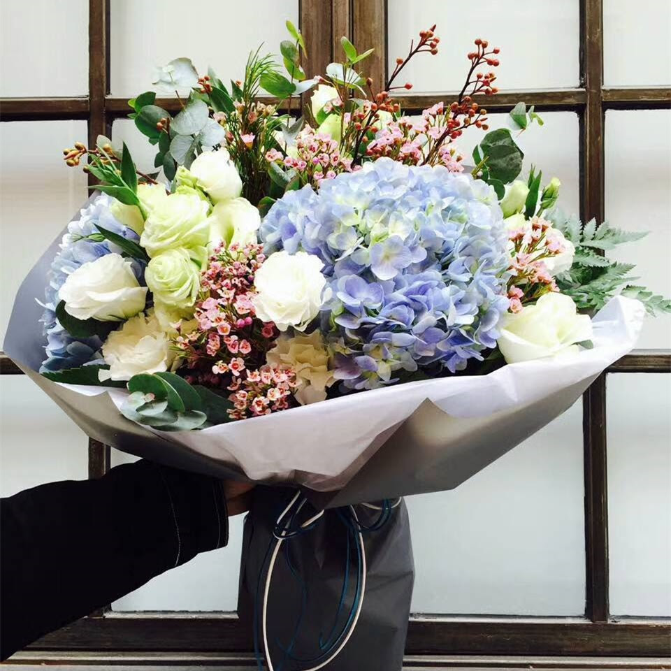 心上人 精美洋桔梗绣球花花束 精选