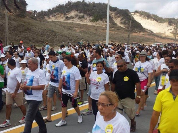 Passeata pede fim da violência contra policiais no MA (Foto: Lucas Vieira / G1)