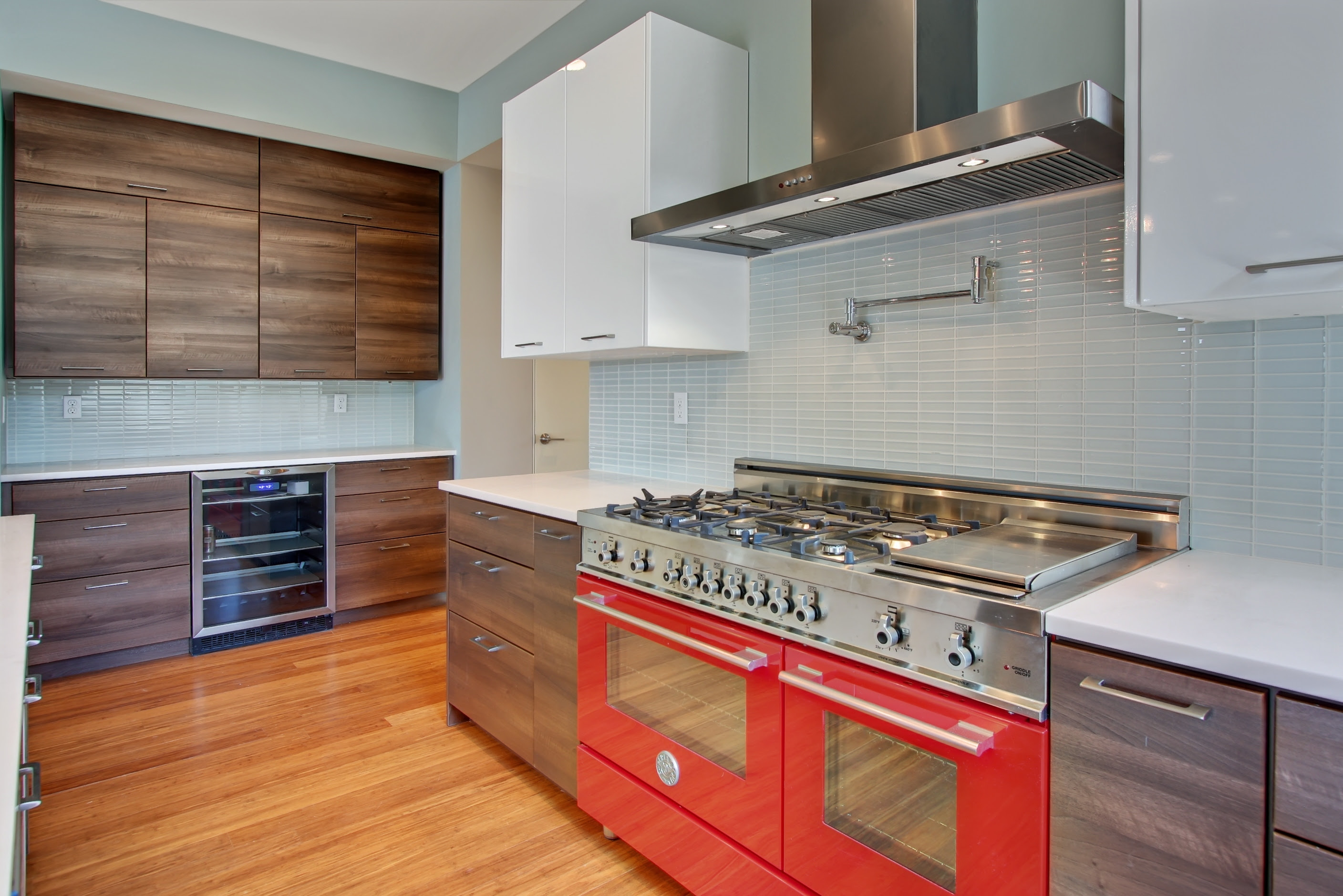 HomeThangs com Introduces a Tip Sheet to Choosing a New HomeThangs com Introduces a Tip Sheet to Choosing a New