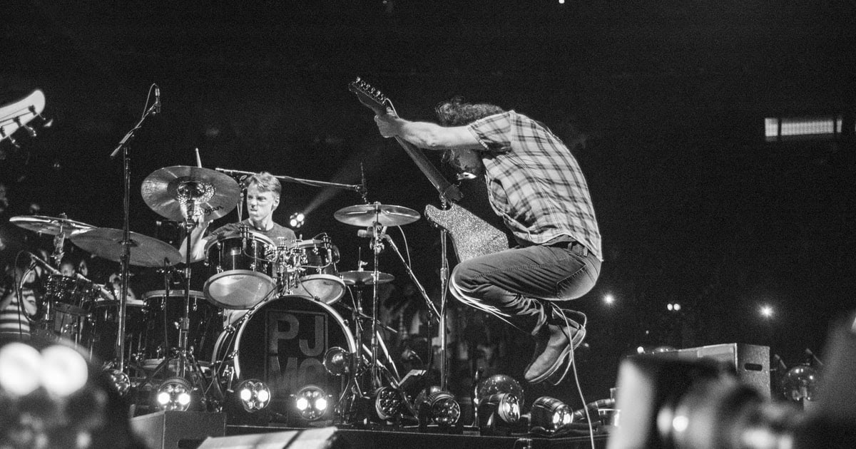 Watch Pearl Jam Cover Doobie Brothers at New York Concert ... This song includes a new authentic tone.