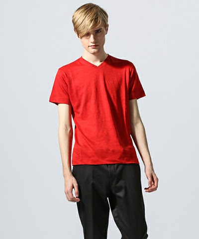 赤 レッドtシャツをお洒落に着こなす メンズおすすめ赤tシャツ