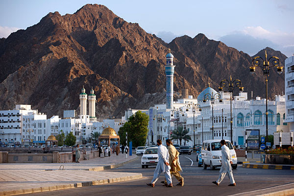 <b>Oman</b> <br><br>Seperti …