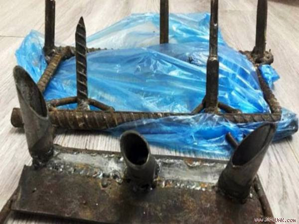 Điều tra việc rải bàn chông thép bẫy xe tải