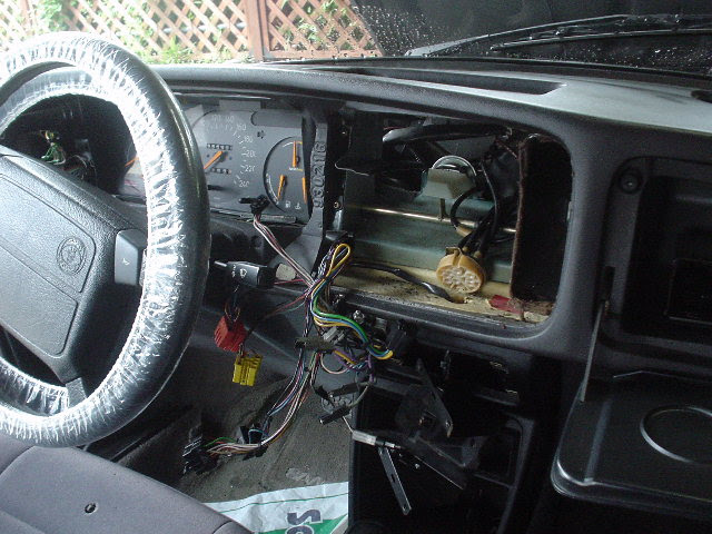 ｓａａｂ ９００ エアコンバキュームホース点検 裏 アウト カプリコ