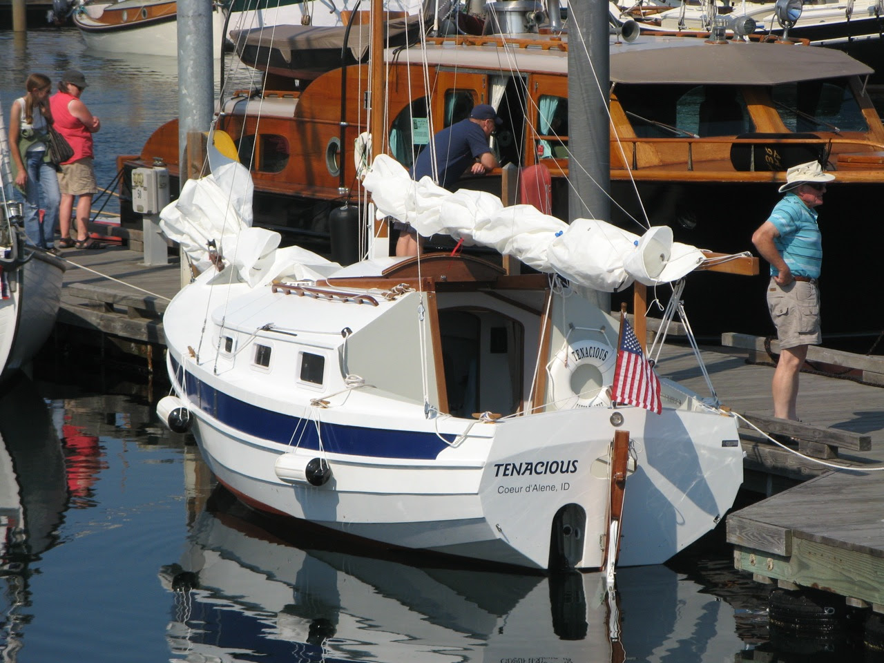 Desboat: Backyard boat builder john welsford Details