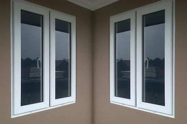  Jendela  Aluminium Mitrakreasiutama com Mitra Kreasi 