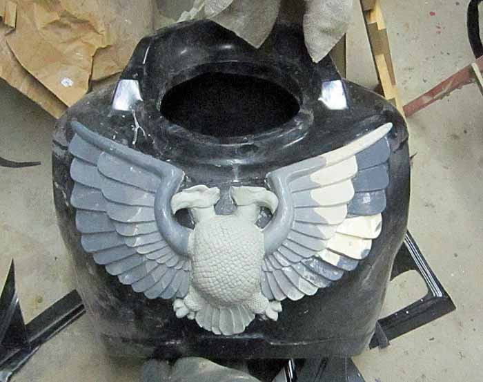 SM Aquila Chest Sculpt