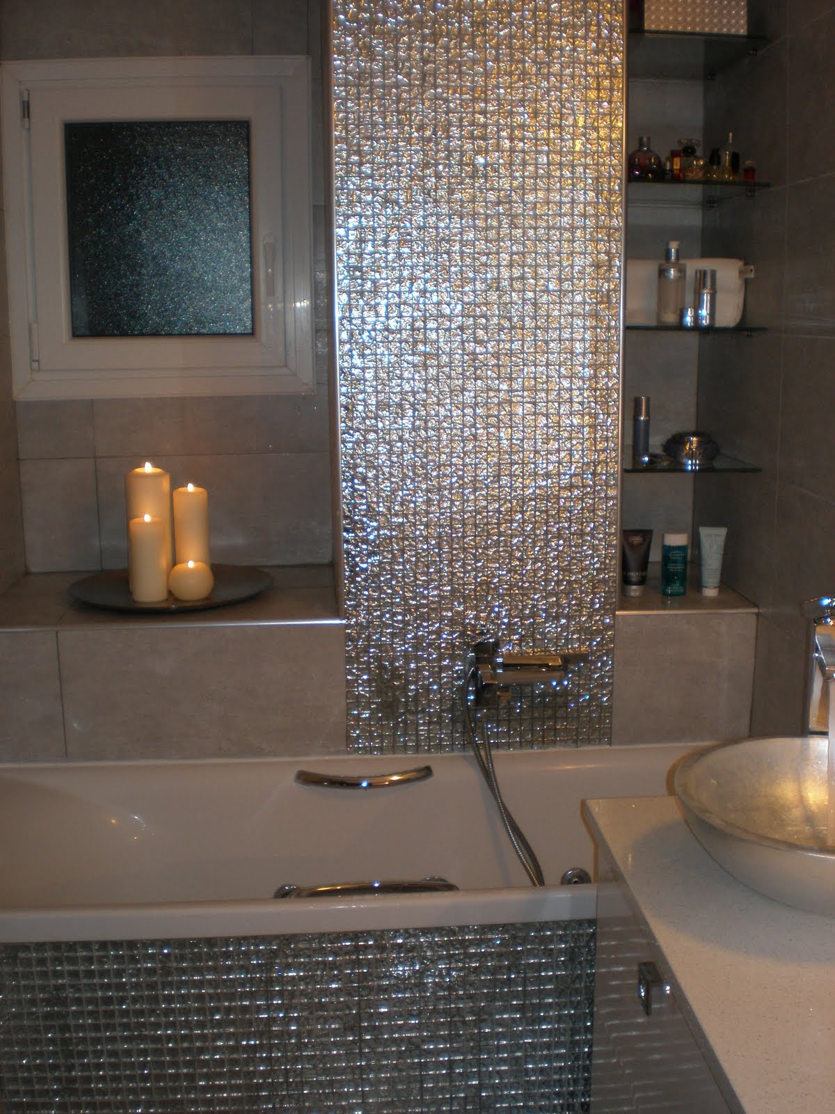 Mosaic Bathrooms | Decoholic
