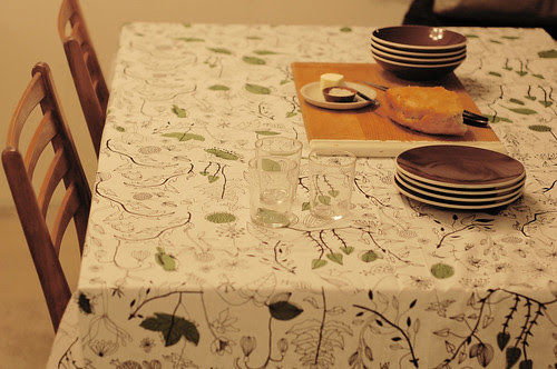 dinner table, waiting
